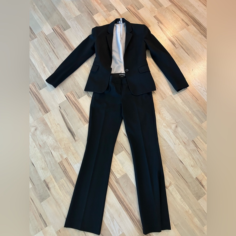 Black pant Suit great for office-Express